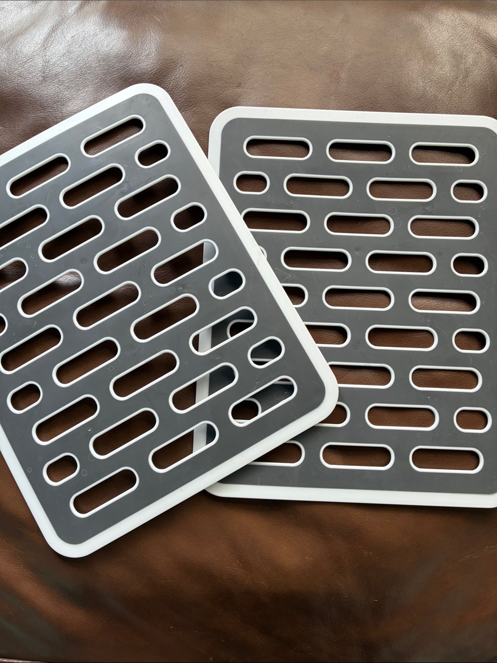 Non-Brand Grey and White Sink Mat - Set of 2